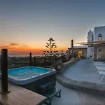 Dimilia Villa *