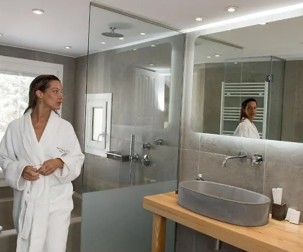 Dimilia Willa Plintri