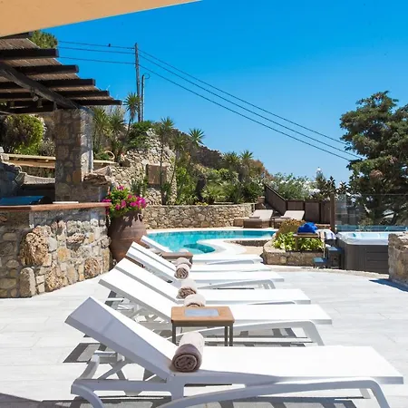 Dimilia Villa