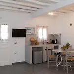 Dimilia Villa *